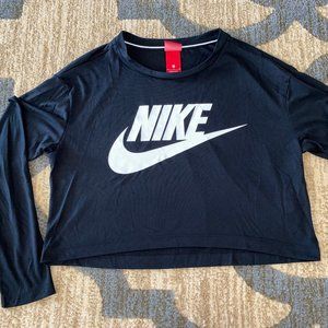 Women's Black Nike Cropped Long Sleeve